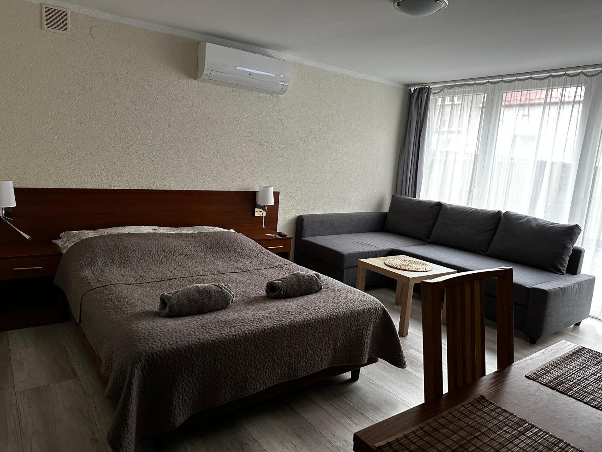 Kompleks Apartament-Serwis Krasków Exterior foto