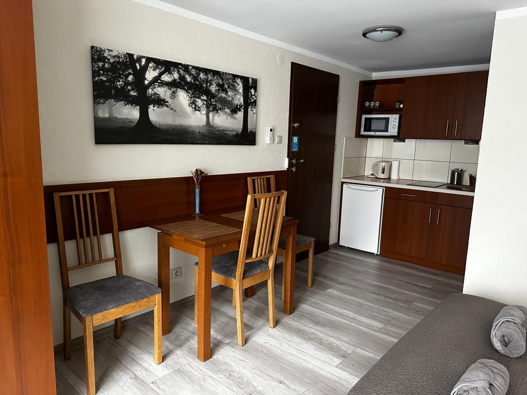 Kompleks Apartament-Serwis Krasków Exterior foto