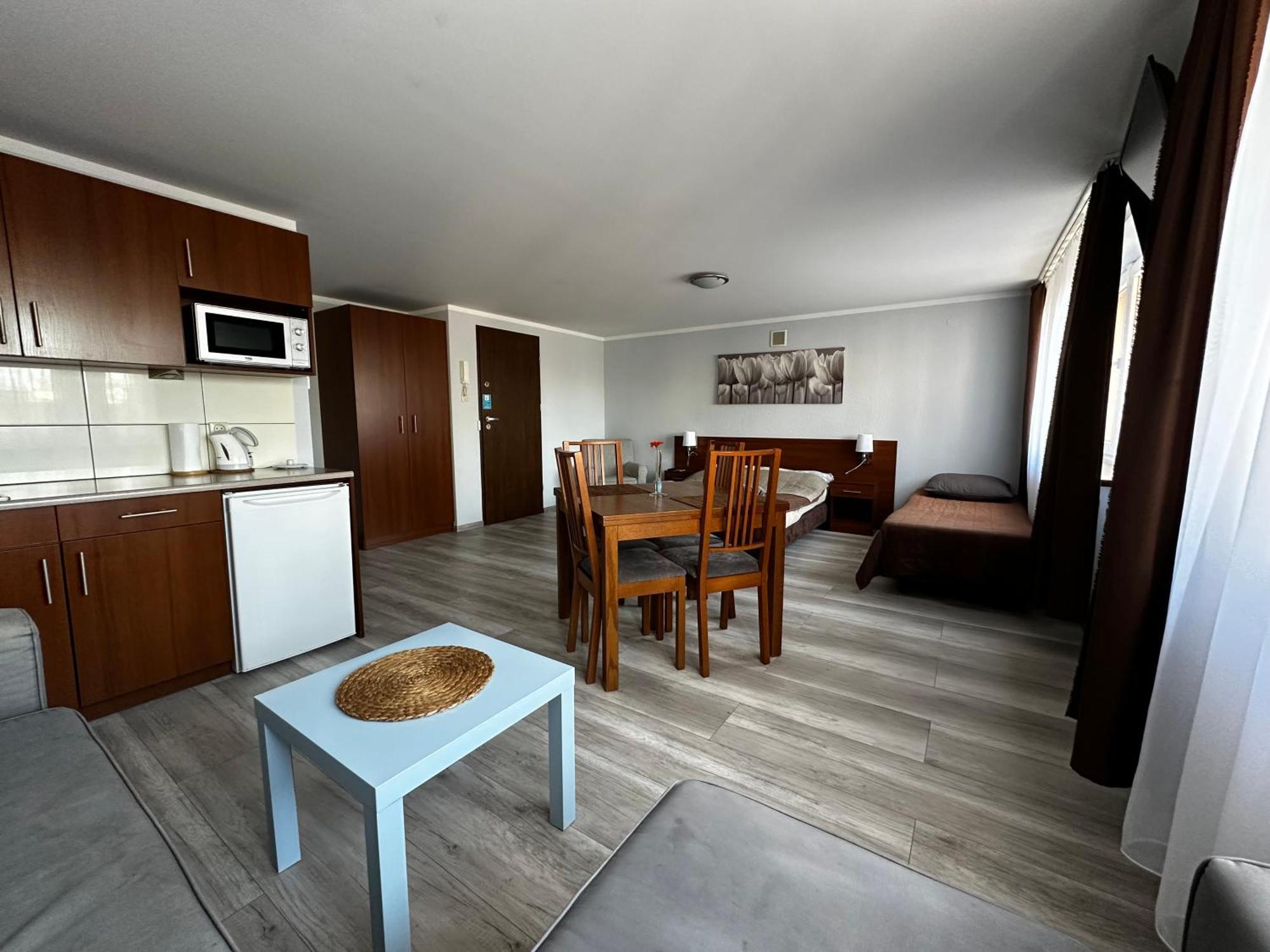 Kompleks Apartament-Serwis Krasków Exterior foto